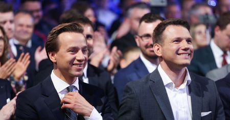Takiego sondażu jeszcze nie było. Konfederacja bije rywali