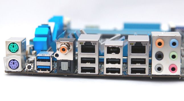 USB 3.0 to niejedyne złącza, które mogą się przydać...