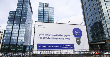 Antyunijna kampania wprowadza w błąd. Ekspert wyjaśnia, dlaczego