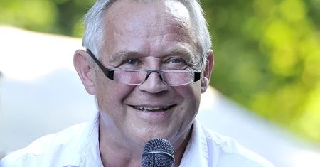 71-letni Marek Kondrat rozpływa się nad 3-letnią córeczką: "Marzyłem o niej przez całe życie"