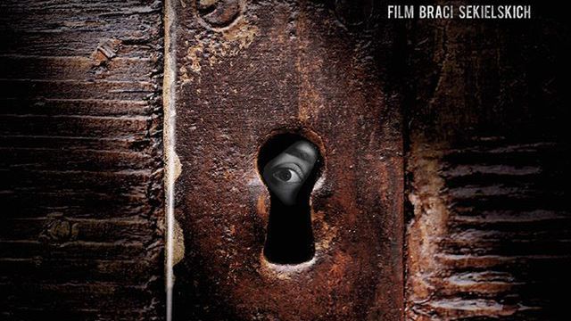 Film "Zabawa w chowanego" można obejrzeć w całości online.