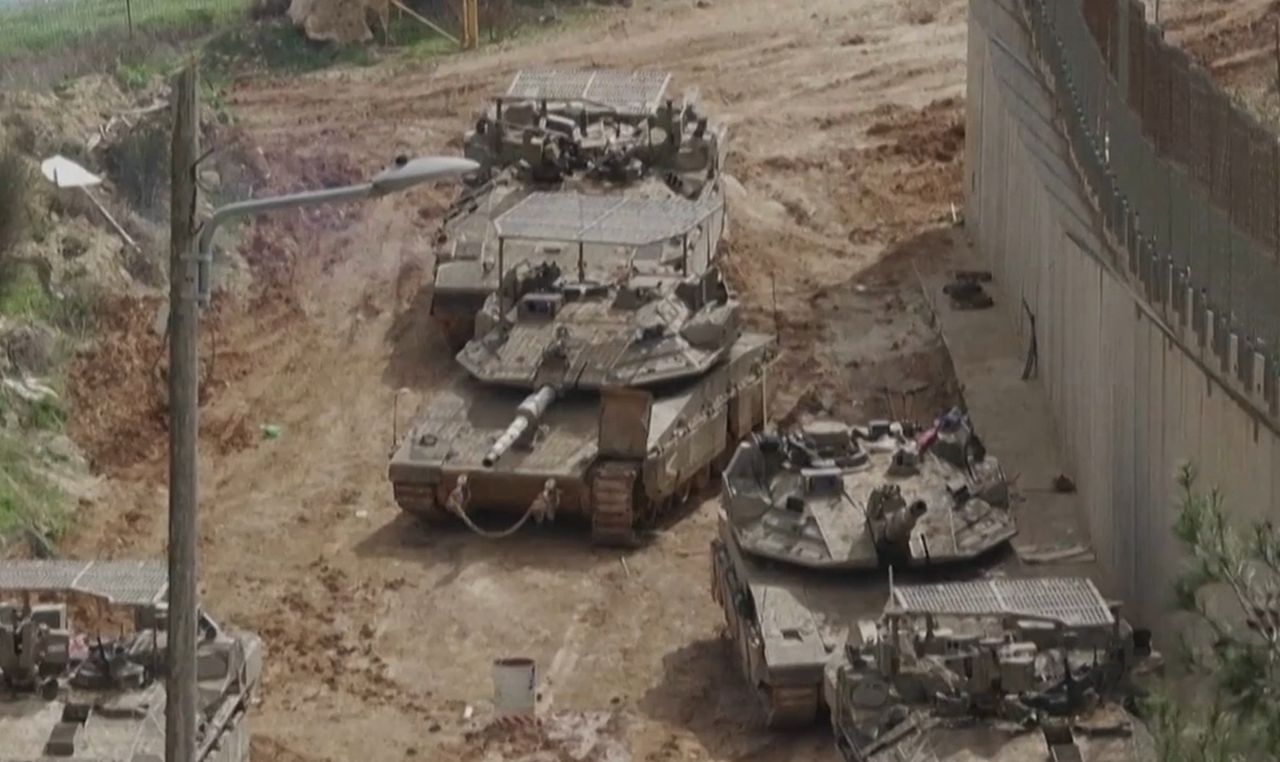 Izrael rozszerza ofensywę. Czołgi wkroczyły do przygranicznych miast