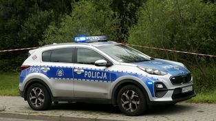 Wypadek pod Olsztynkiem. Autokar z pracownikami zjechał do rowu