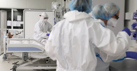 Pielęgniarka była zagorzałą przeciwniczką szczepień. Zmarła na COVID