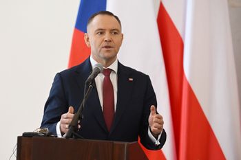 Rząd przesłał ustawę. Nie zmienił nic. Będzie weto? Jest głos z Pałacu