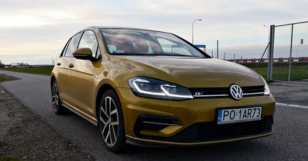 Samochody Volkswagena zaczną „rozmawiać” z sygnalizacją świetlną już w 2019 roku