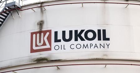 Atak na jedną z największych rosyjskich rafinerii. Ukraińcy uderzyli daleko od granicy
