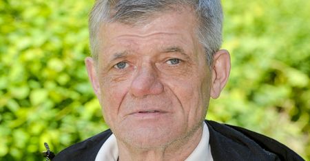 Co dziś robi Henryk Gołębiewski? Występy w serialach to nie wszystko
