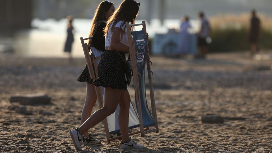 Plażowanie w mieście to idealny pomysł na upalny dzień