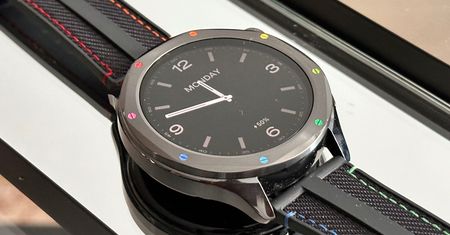 Test Xiaomi Watch S4. Tani smartwatch na co dzień