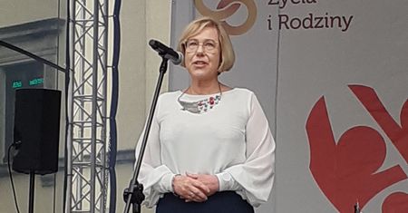 Nowak chce spotkania z młodymi. Internet zapłonął