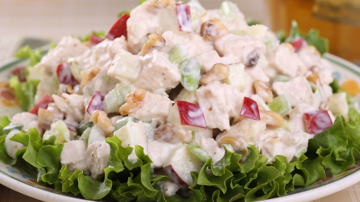 Sałatka z kurczakiem i papryką