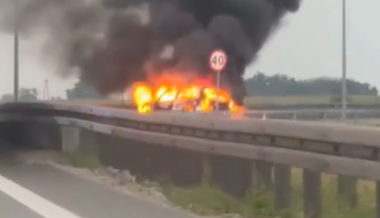 Dramat na A1. Jechali Volkswagenem z dwójką dzieci