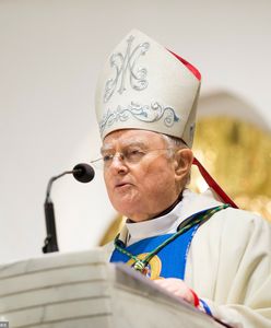 Abp Henryk Hoser: "Jan Paweł II jest atakowany, a większość ludzi ulega mutacji intelektualnej"