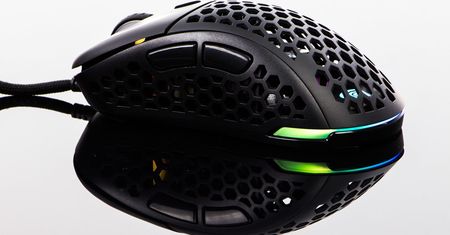 Genesis Xenon 800 ultralekka mysz dla graczy celujących w szybkość i precyzję - test