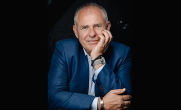 Sprzedał "Rzepę", ale nie znika z Polski. Zoltan Varga: Szukam czegoś dużo większego