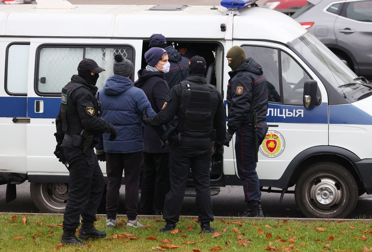 Białoruś. Protesty nie ustają. W niedzielę zatrzymano ponad 140 osób