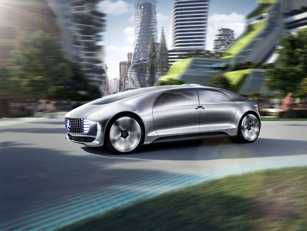 Mercedes-Benz F015 Luxury in Motion - autonomiczny koncept zasilany z ogniw paliwowych