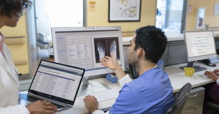 Nowe komputery HP z serii EliteBook i EliteOne. To propozycje dla służby zdrowia