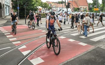 Nowe przejazdy rowerowe w Bydgoszczy poprawią bezpieczeństwo? Pierwsze opinie o przejazdach na ul. Focha i Gdańskiej