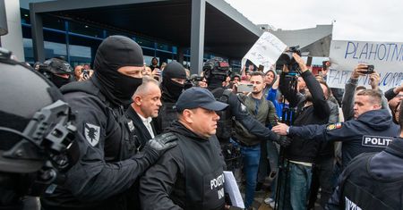 Oligarcha wydany Mołdawii. W tle "kradzież stulecia"