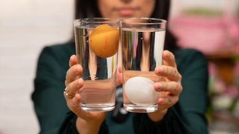 Ekspresowy patent na sprawdzenie jajek. Przyda się zwłaszcza przed Wielkanocą