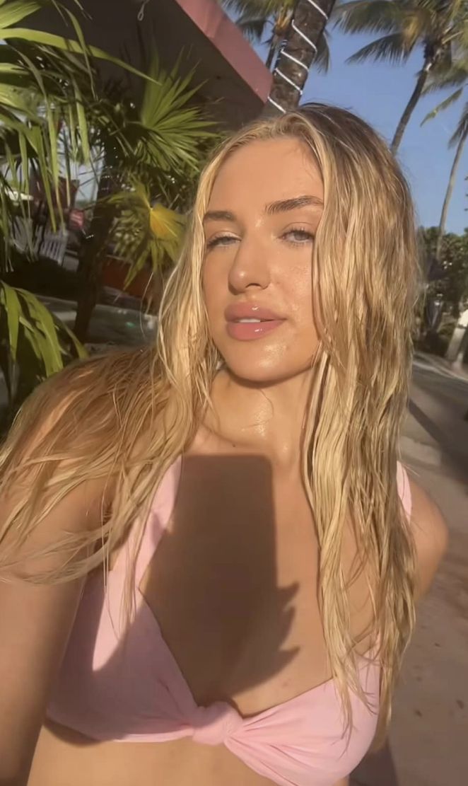 Caroline Derpienski