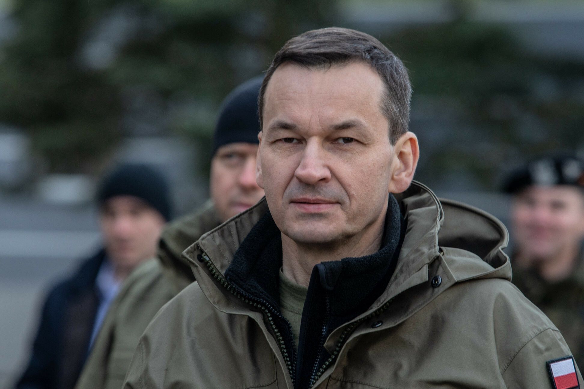 Rząd Mateusza Morawieckiego przez zwiększenie wydatków na  zbrojenia, chce zabezpieczyć się przed działaniami Rosji, które mogą być rozszerzone na terytorium Polski i państw bałtyckich