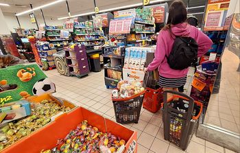 PKB Polski rośnie, ale inflacja trzyma się mocno. Co nas czeka w 2025?