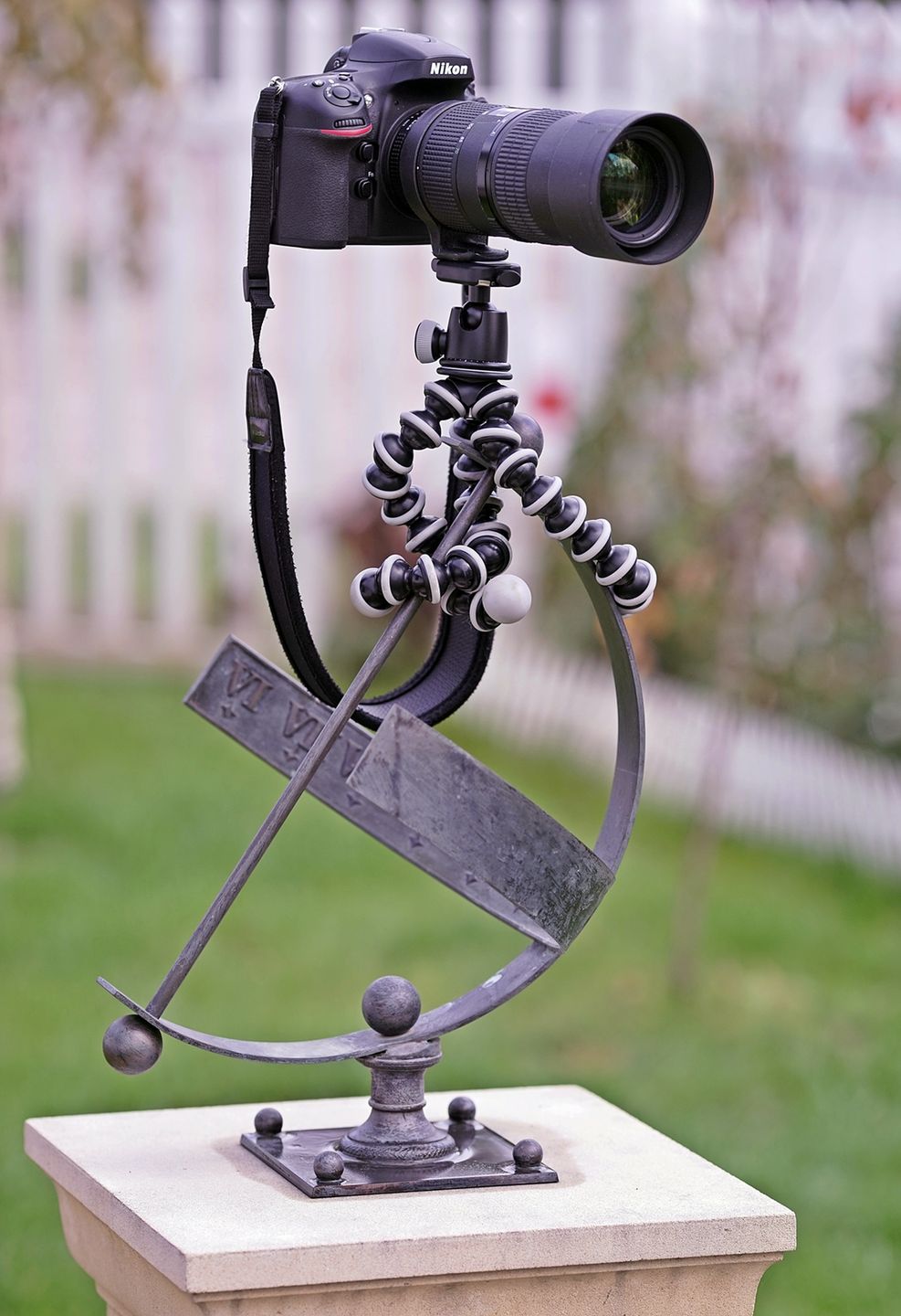 Joby Gorillapod SLR-Zoom czyli małpa trzymająca lustrzankę z zoomem 11