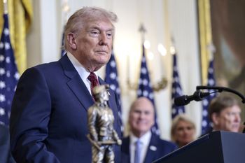 Trump znowu obraża. "Szumowiny z Partii Demokratycznej"