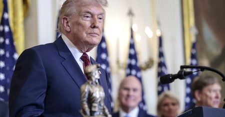 Trump znowu obraża. "Szumowiny z Partii Demokratycznej"