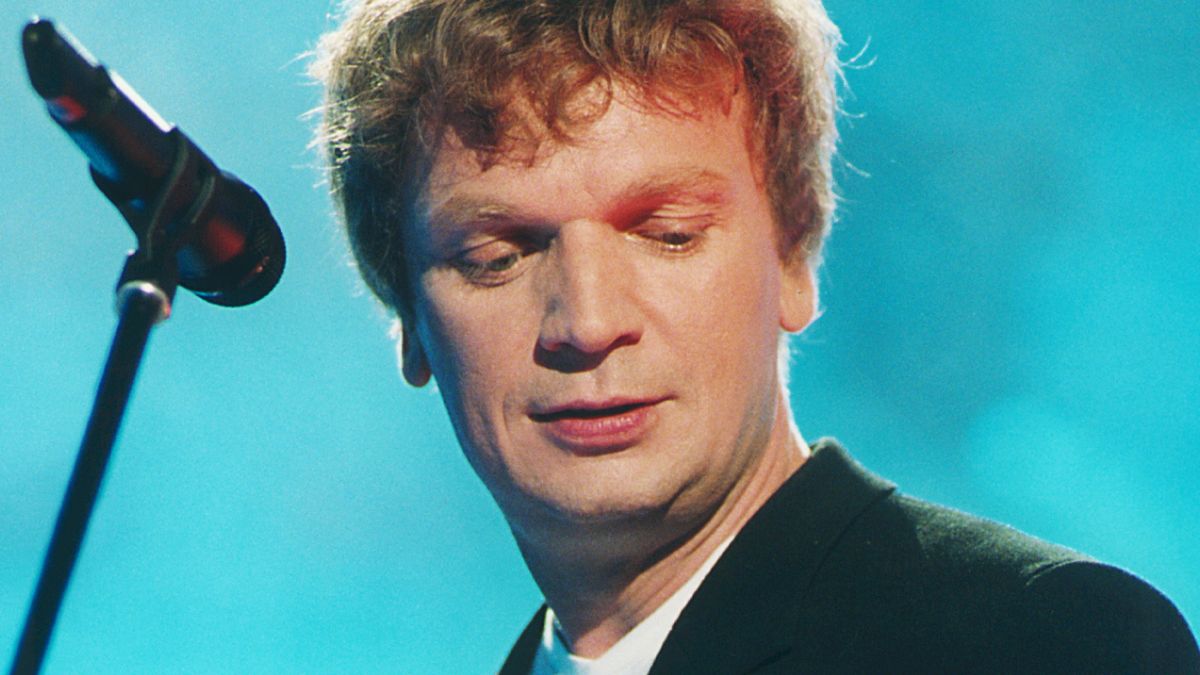 Grzegorz Ciechowski zmarł 22 grudnia 2001 roku