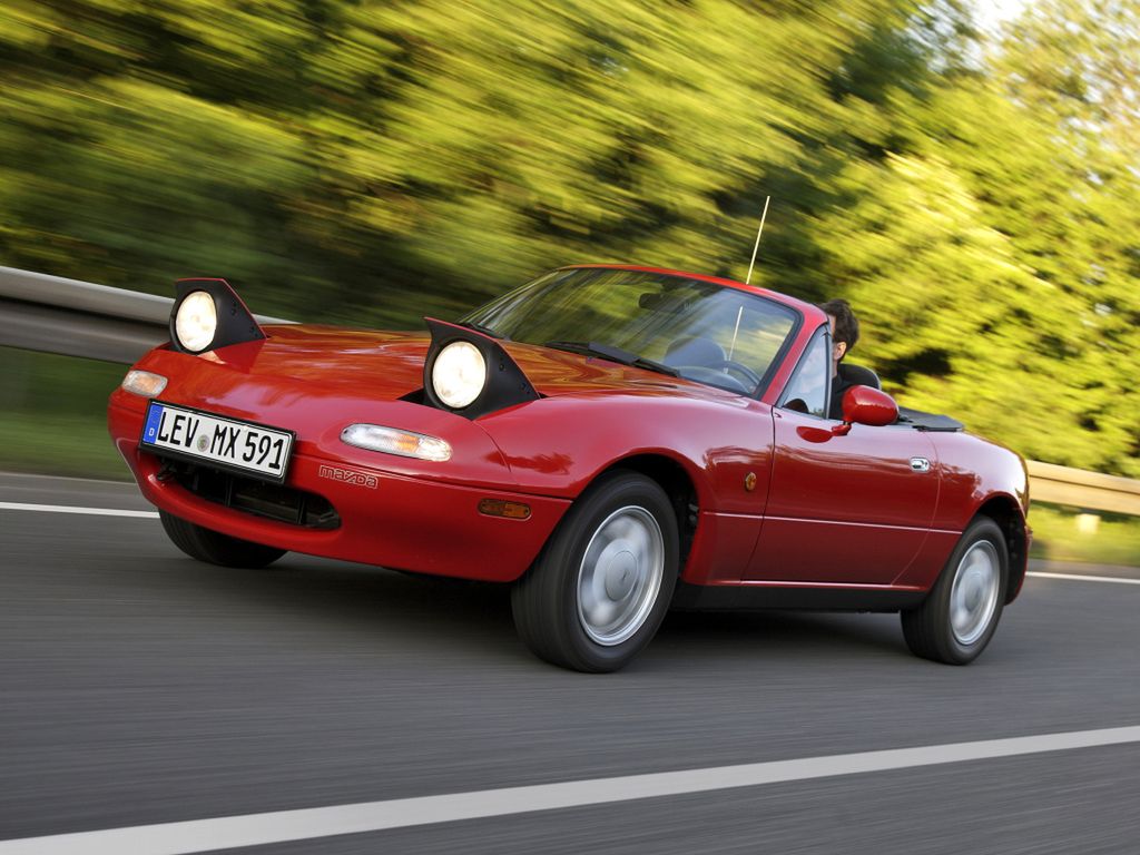 MX-5 NA to dziś kultowy model.