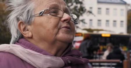 Nagranie z 83-latką dotarło do posła. Błyskawiczna reakcja