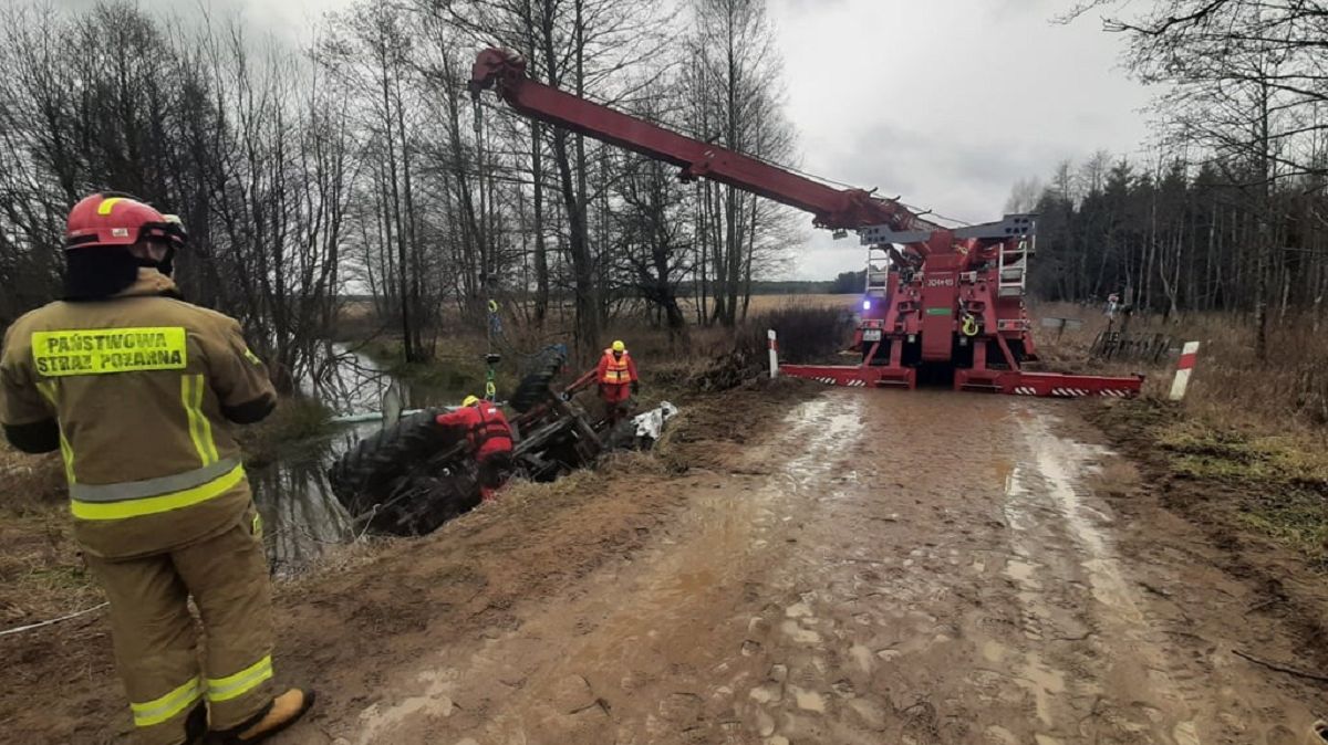 Tragedia na Podlasiu. Znaleziono ciało przy ciągniku