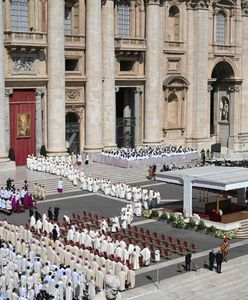 Delegacja na pogrzeb papieża Franciszka. Kto zapłacił za lot do Watykanu?