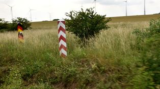 Zamknięta ścieżka rowerowa. Cykliści mogą korzystać z innych przejść: w Buku i Dobieszczynie