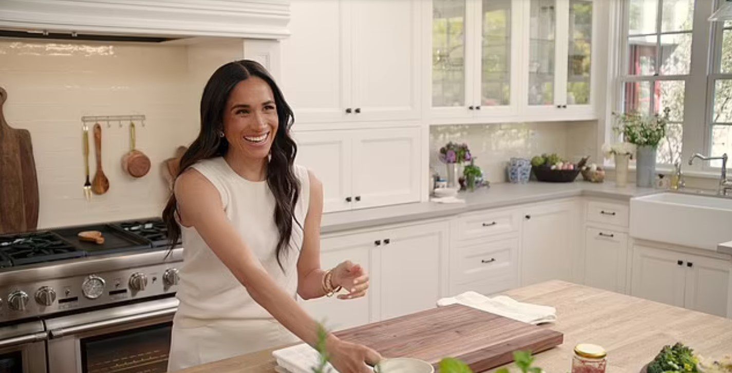 Kadr z programu "With Love, Meghan"