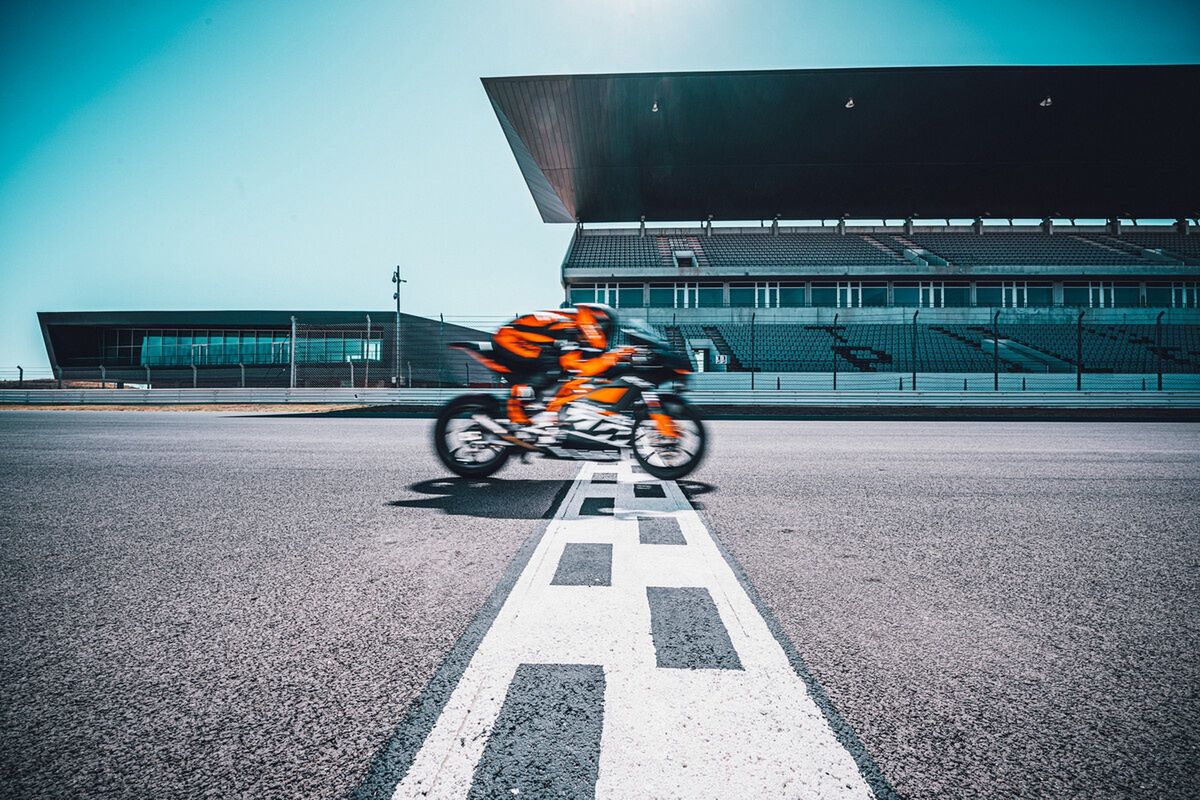 KTM RC 8C