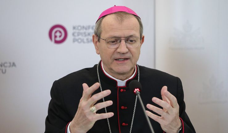 Śmierć księdza ze Szczytna. Jest reakcja przewodniczącego episkopatu