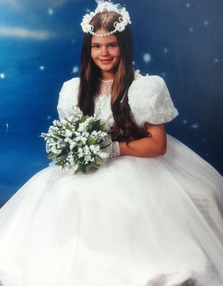 Gwiazdy wspominają dzień pierwszej komunii świętej