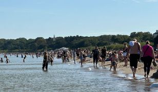 Ostatnie podrygi lata. Tłumy plażowiczów w Gdańsku