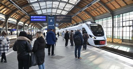Dolny Śląsk. Awaria na kolei. Opóźnienia sięgają ponad dwóch godzin