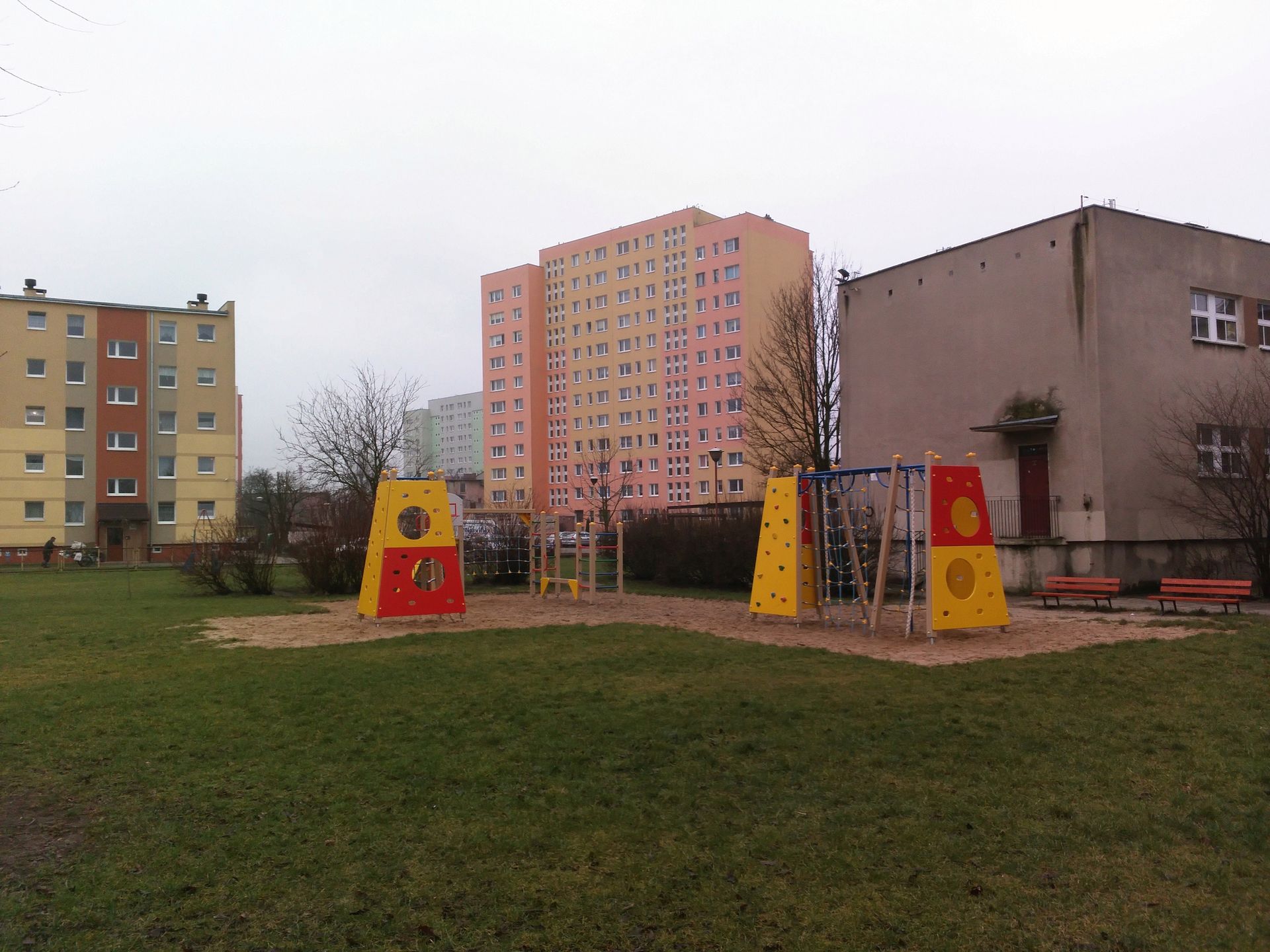 YotaPhone 2 - telefon o dwóch twarzach. Test i recenzja smartfona z ekranem E Ink 59