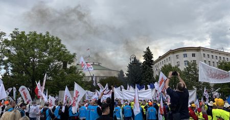Byliśmy na proteście hutników. "Trzeba zatrzymać to szaleństwo"