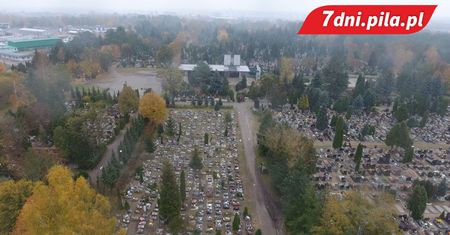 Piła: 5 lat temu nie mogliśmy odwiedzić grobów najbliższych. Wszystko przez pandemię