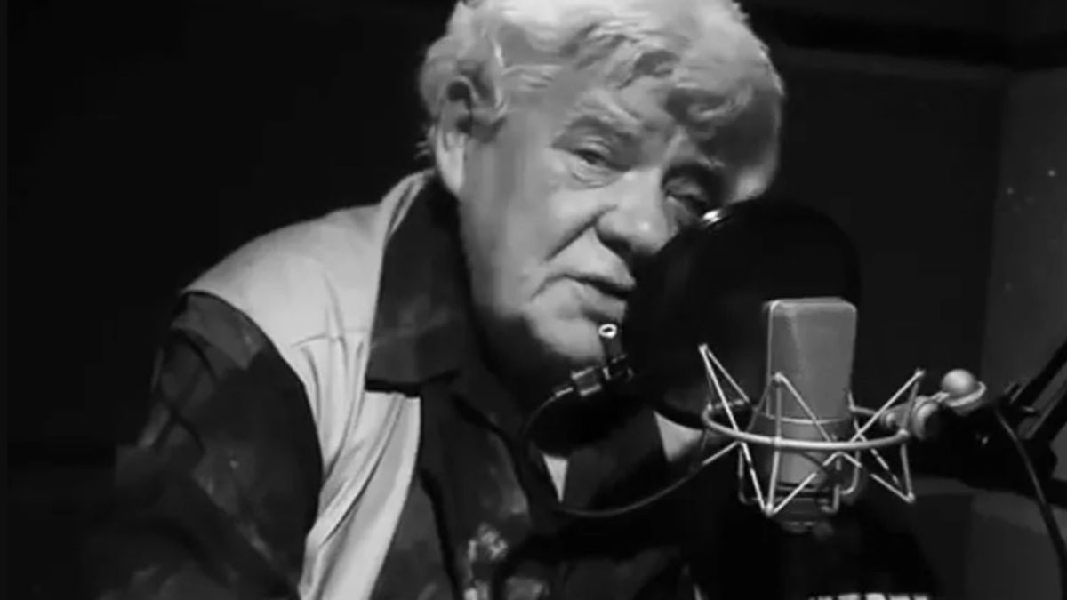 Tomasz Knapik nie żyje. Grób lektora to dziś smutny widok