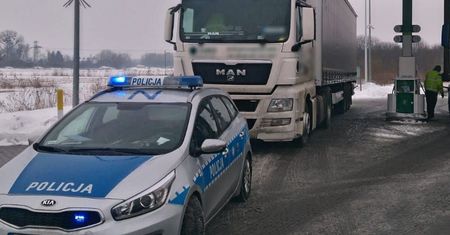 Kierowca tira wpadł na gorącym uczynku. Wszystko przez jeden detal