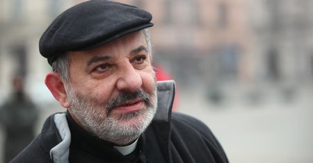 Ks. Isakowicz-Zaleski załamany. "Nikt nie jest gotowy na taką wiadomość"